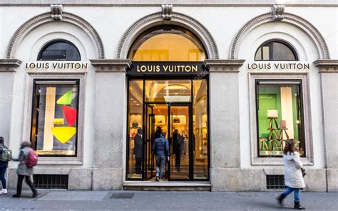 eivenditore louis vuitton monza|Louis Vuitton milano.